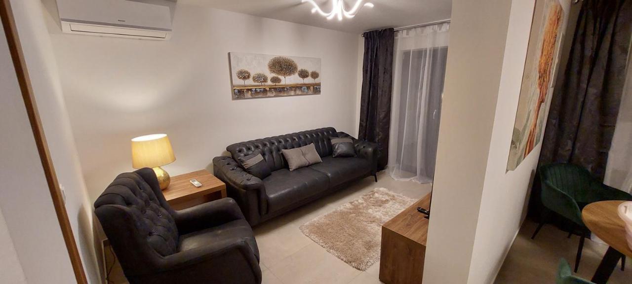 Holiday Apartments Cecilija Supetarska Draga Εξωτερικό φωτογραφία