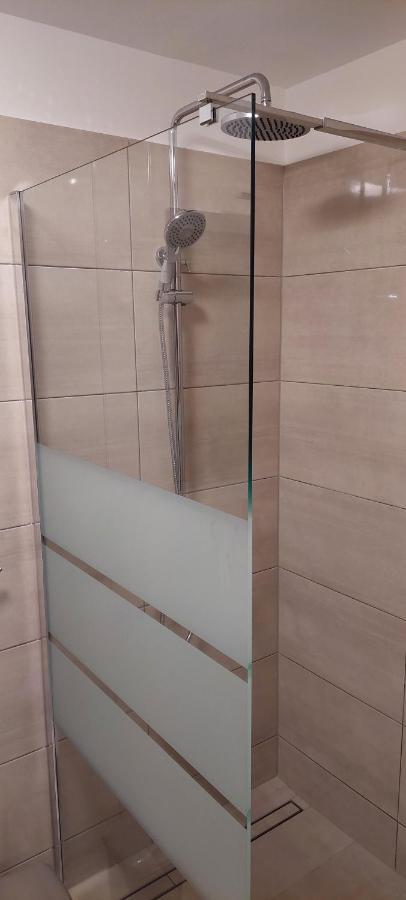 Holiday Apartments Cecilija Supetarska Draga Εξωτερικό φωτογραφία